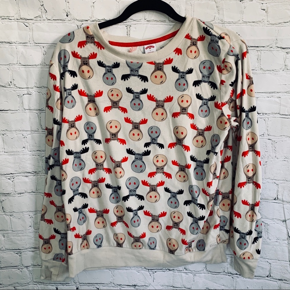 💕3/$20 HOLIDAY TIME soft moose pj long sleeve